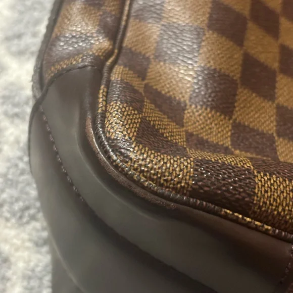 Authentic Bastille Brown Damier model. - Picture 6 of 17